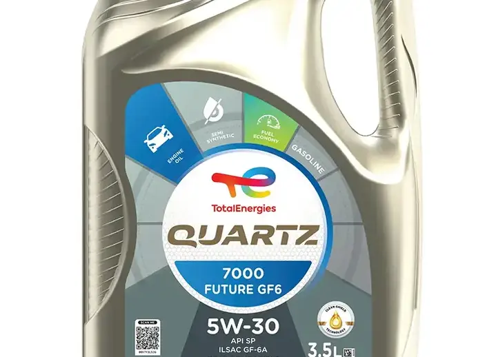 Total Quartz engine oil