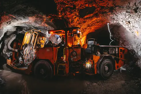 cp steel gold tunnel