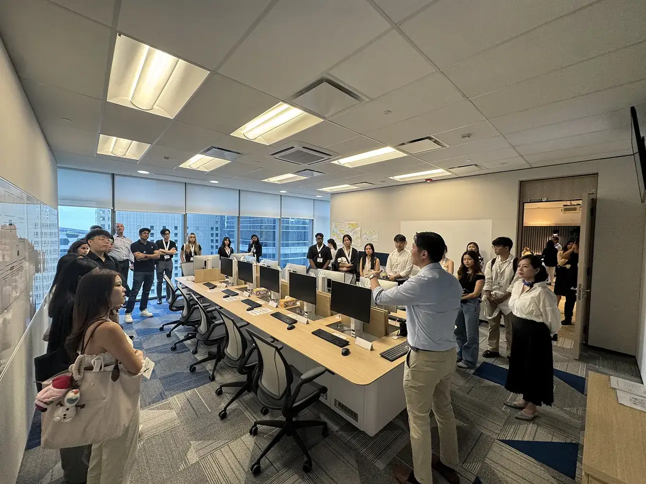 Managing Crisis Dialogue with Singapore Management University