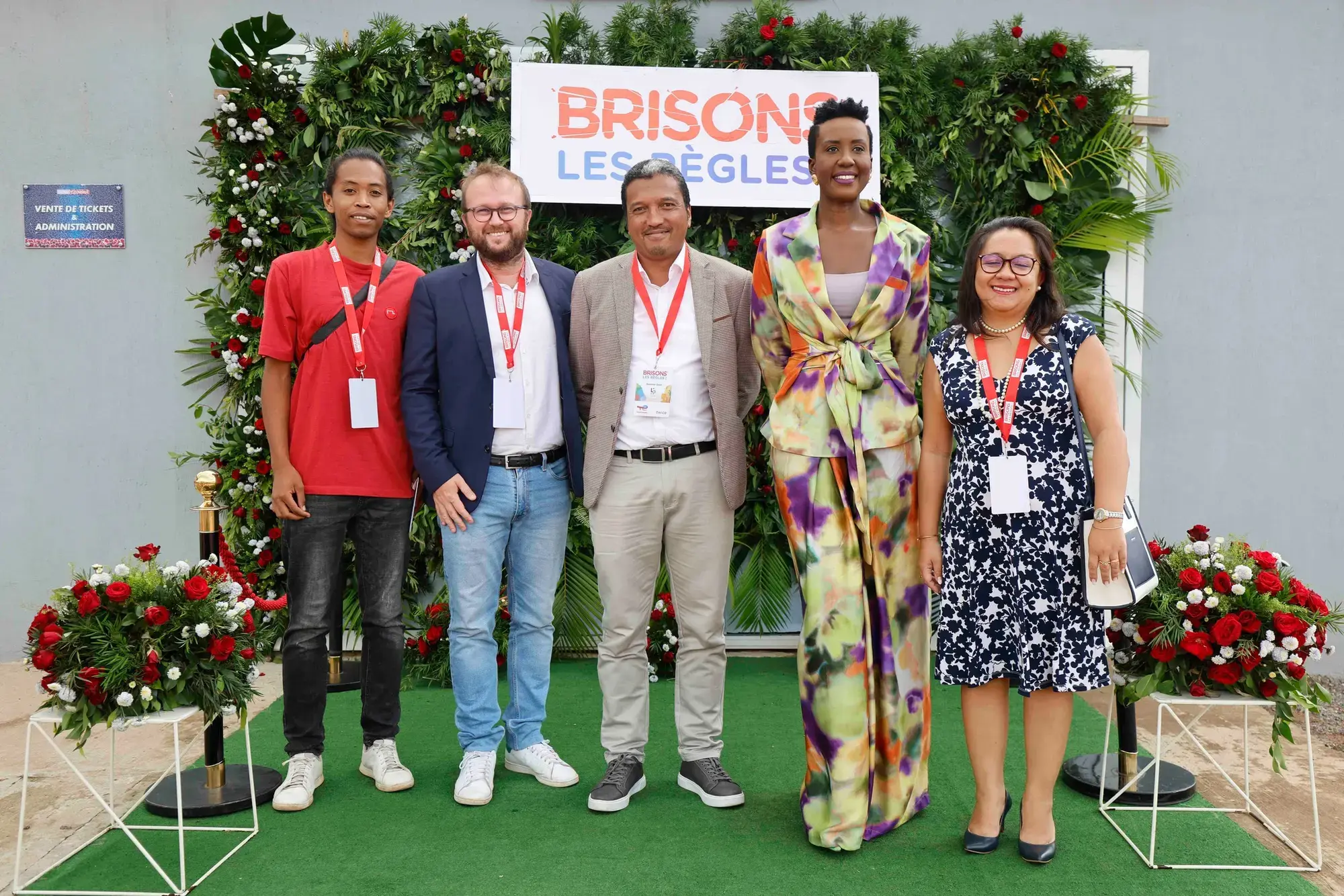 Brisons les règles
