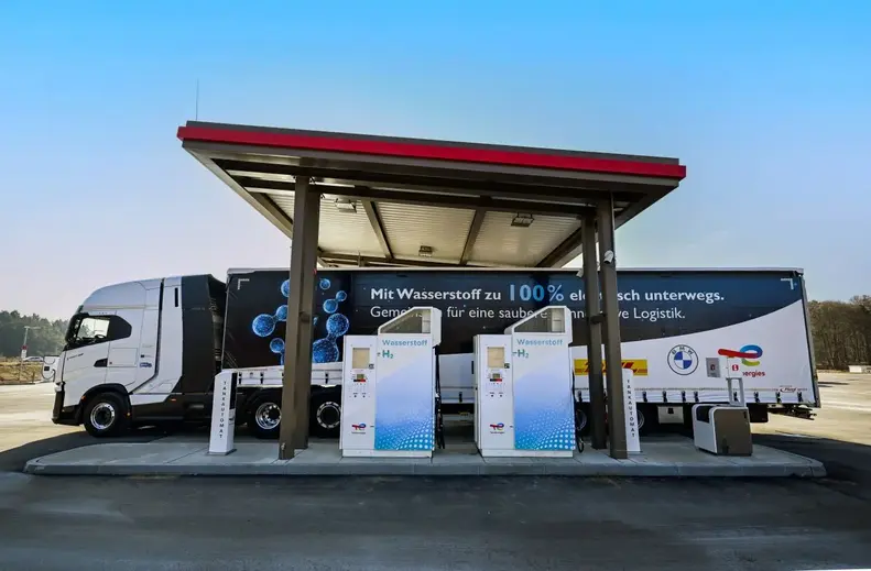 Wasserstoff_H2_LKW