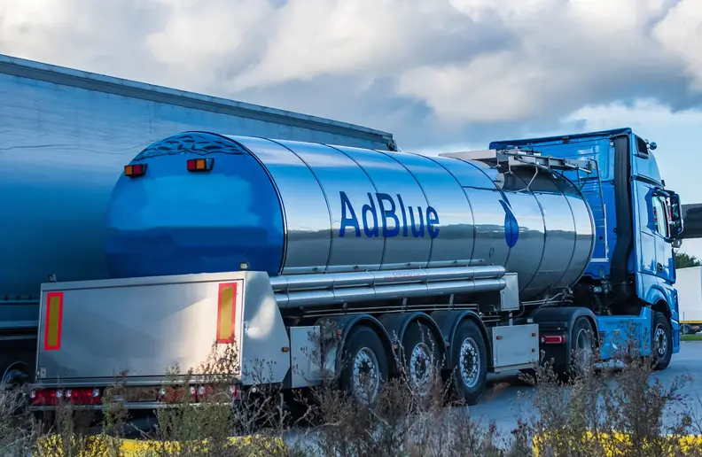Camion livraison Adblue - Cover