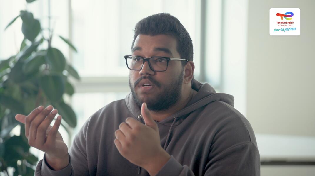 wedia video thumbnail